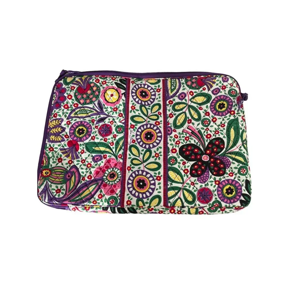 NWT VERA BRADLEY Viva La Vera Padded Laptop Sleeve Case very good condition